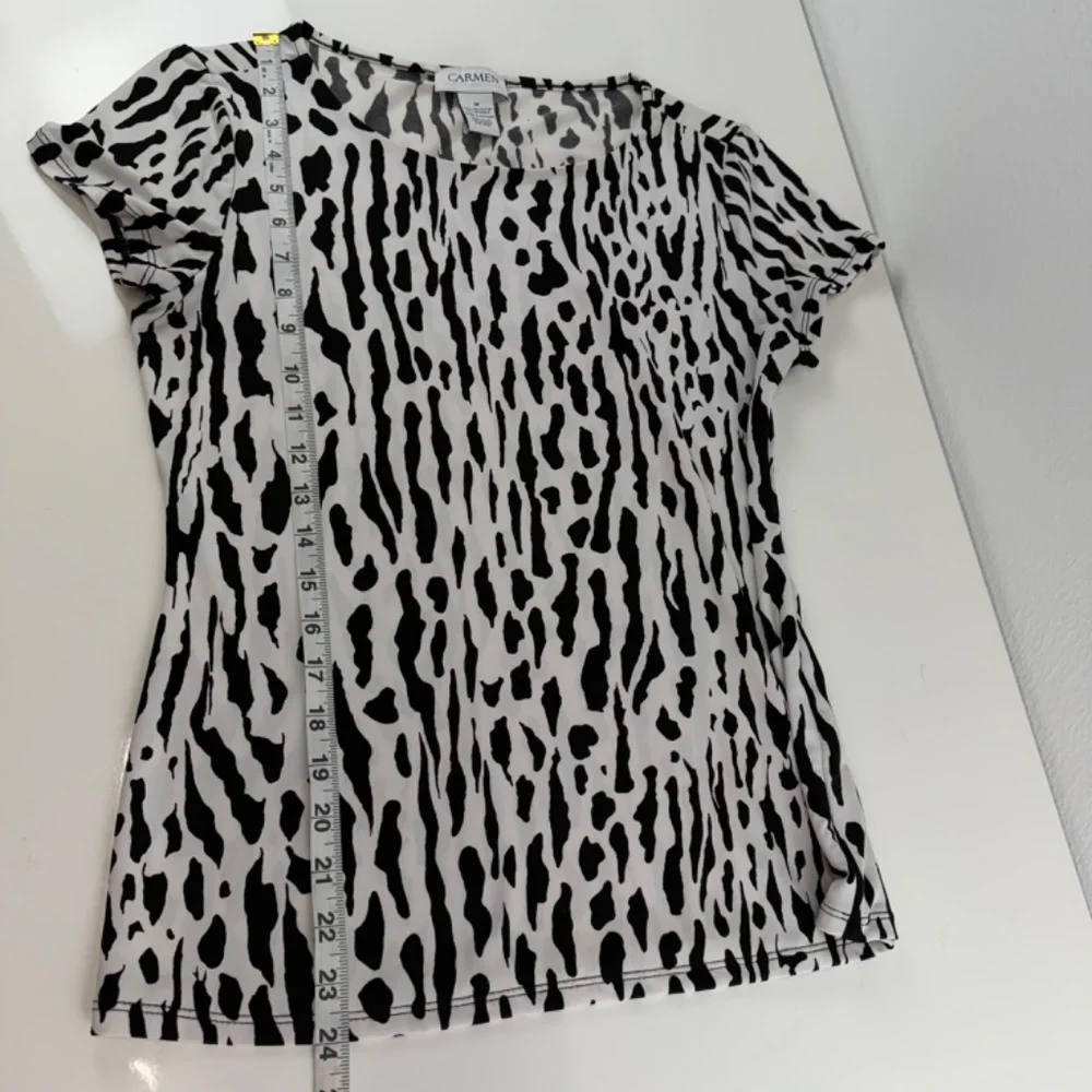 Carmen Marco Valvo Zebra Print‎ Short Sleeve Stretch Black White Top Size M - Picture 4 of 7
